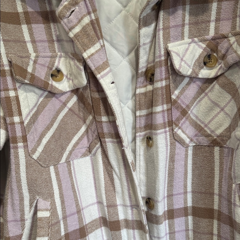 AEROPOSTALE Chunky Cute Plaid Button Down Shacket - Picture 3 of 9